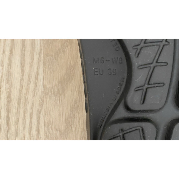 NWOT OOFOS Womens Ooahh Recovery Slide Sandals Shoes 8 Black Comfort Slip On - Picture 10 of 10